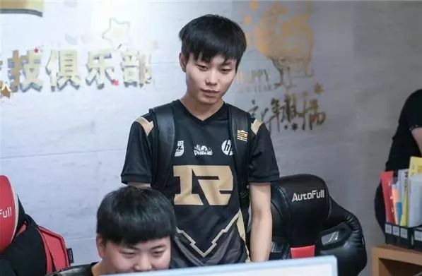 制造惊喜 制造惊喜