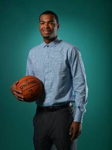 防守轮转的 防守轮转的